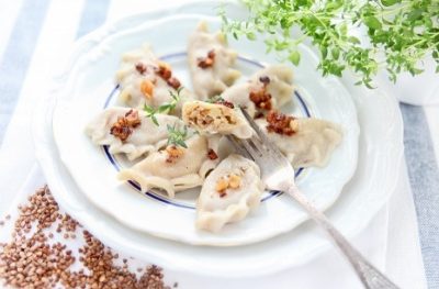 Pierogi z kaszą gryczaną i serem