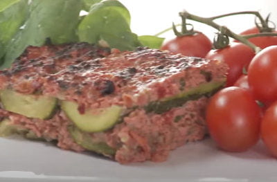Zapiekanka z mięsa mielonego z kaszą gryczaną i cukinią