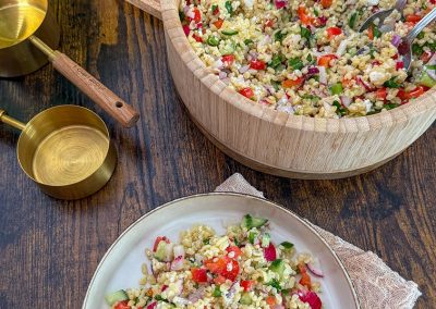 Sałatka z kaszą bulgur i warzywami
